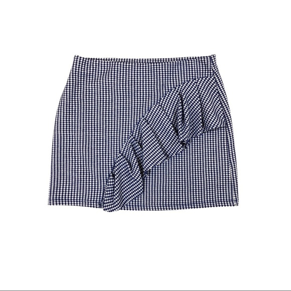 Topshop Dresses & Skirts - Topshop Gingham Ruffle Front Skirt